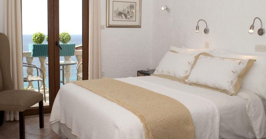 Hotel Cattleya Кокарі Номер фото