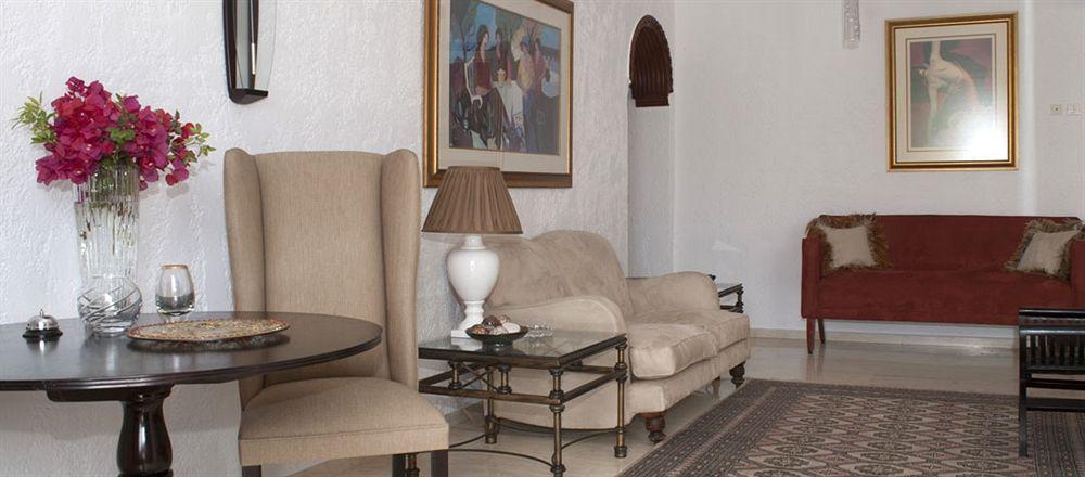 Hotel Cattleya Кокарі Екстер'єр фото